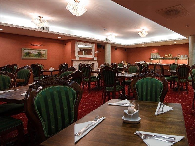 Hotel Bern Boutique By Rikas 3*